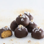 No-Bake Pumpkin Cheesecake Truffles