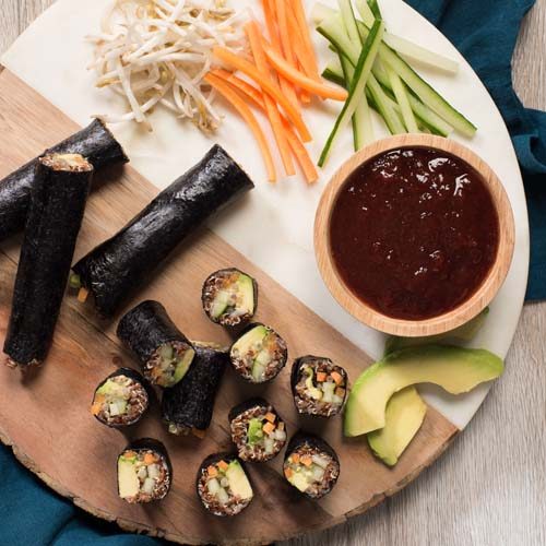 Quinoa Rolls With Sriracha Dipping Sauce